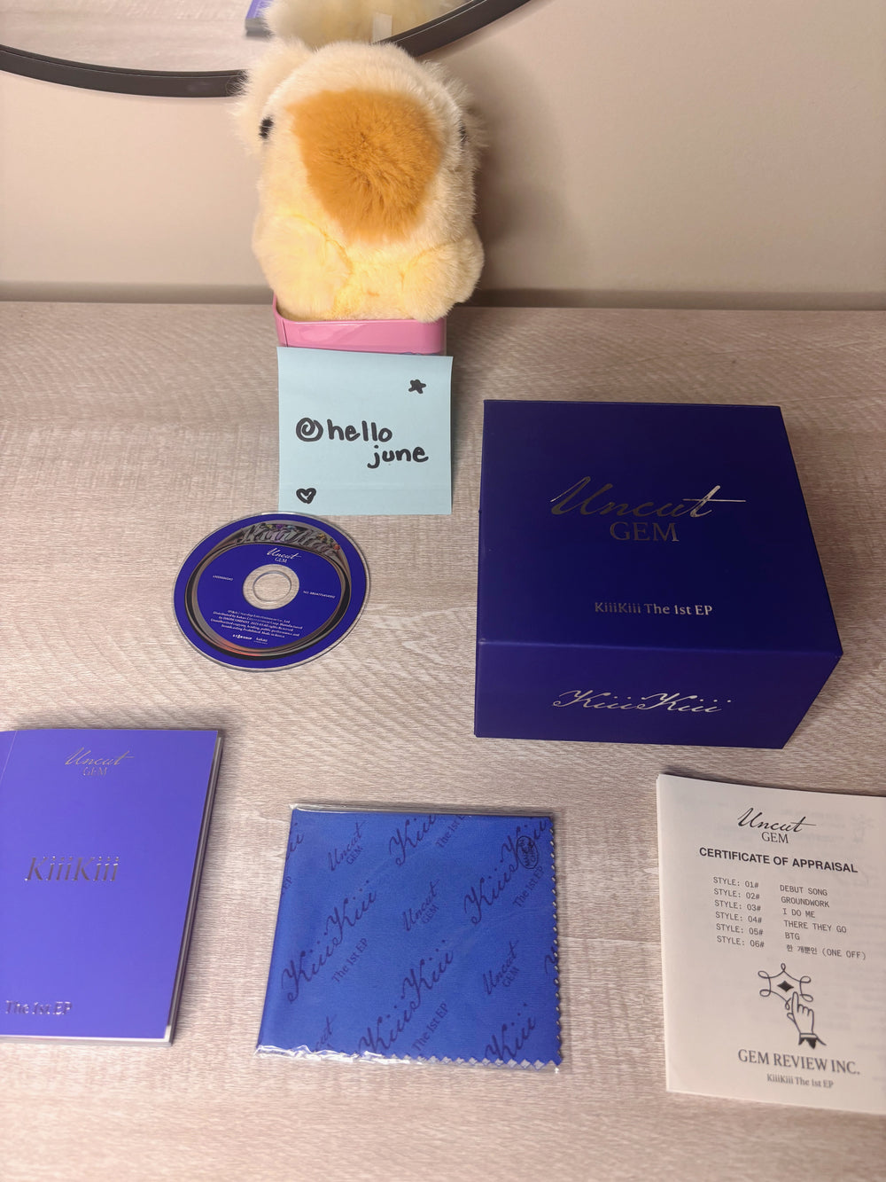 KiiiKiii – "UNCUT GEM" 1st EP Album (Limited GEM Ver.)